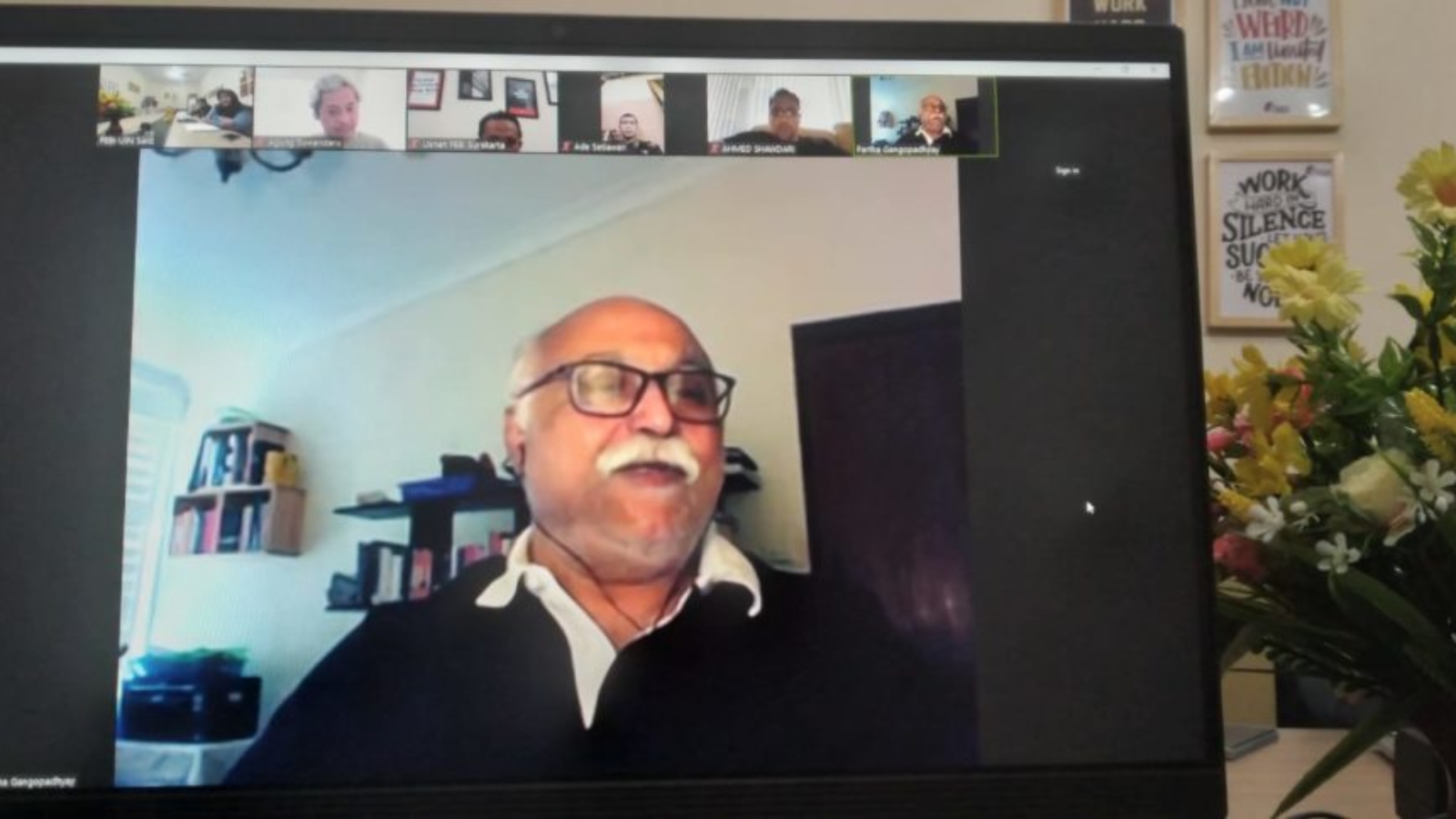 Hadirkan Akademisi WSU Australia Prof. Partha Gangopadhyay, Review Kurikulum FEBI Berstandar Internasional