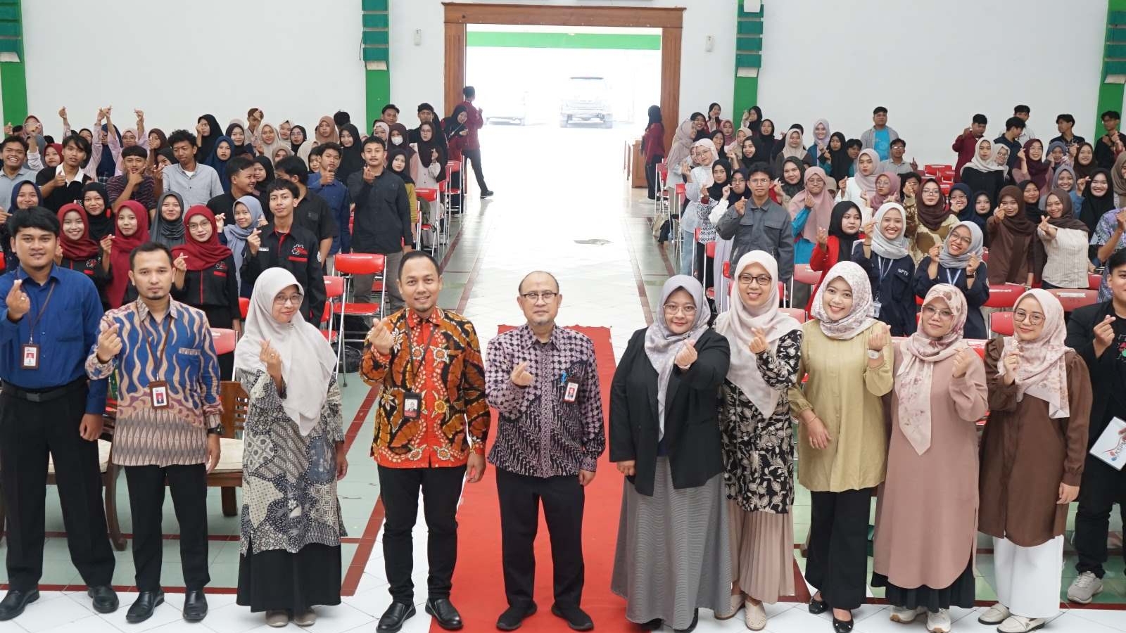 Seminar Nasional Bahas Investasi Syariah Berkelanjutan