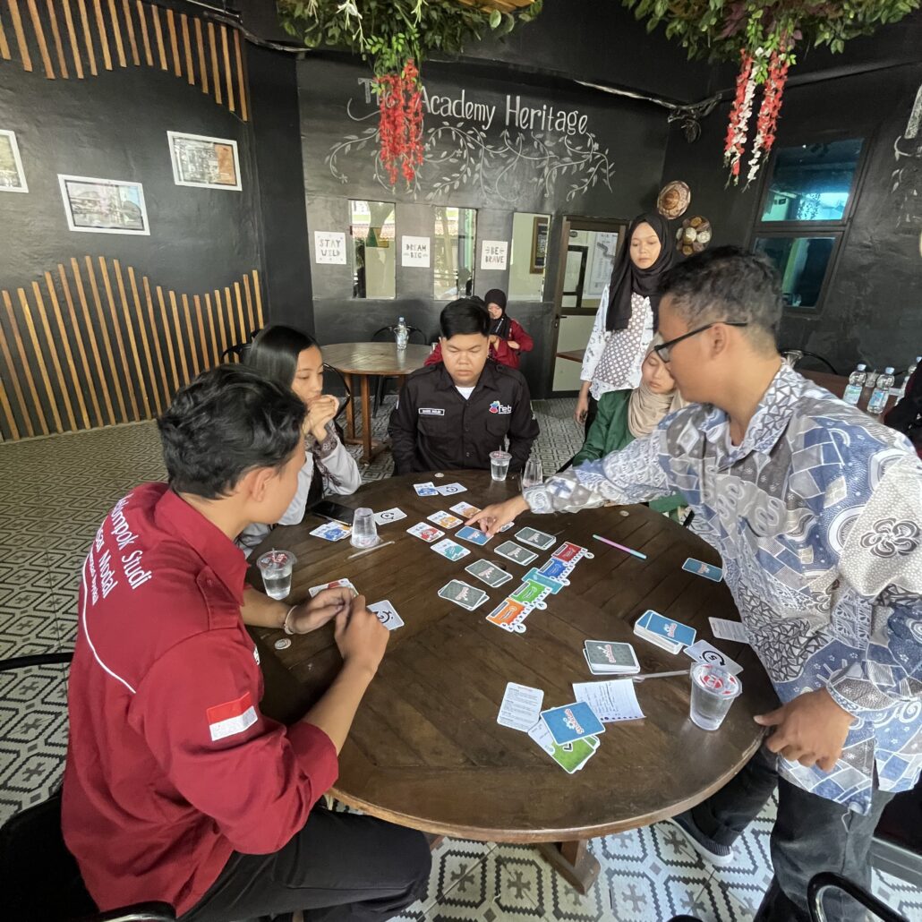 Peserta dari berbagai universitas mengikuti kompetisi Stocklab di Academy Heritage FEBI