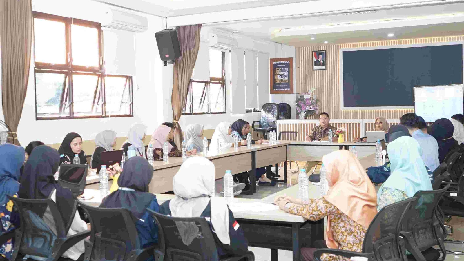 Laboratorium FEBI Susun Strategi Arah Baru Menuju Pusat Inovasi Bisnis