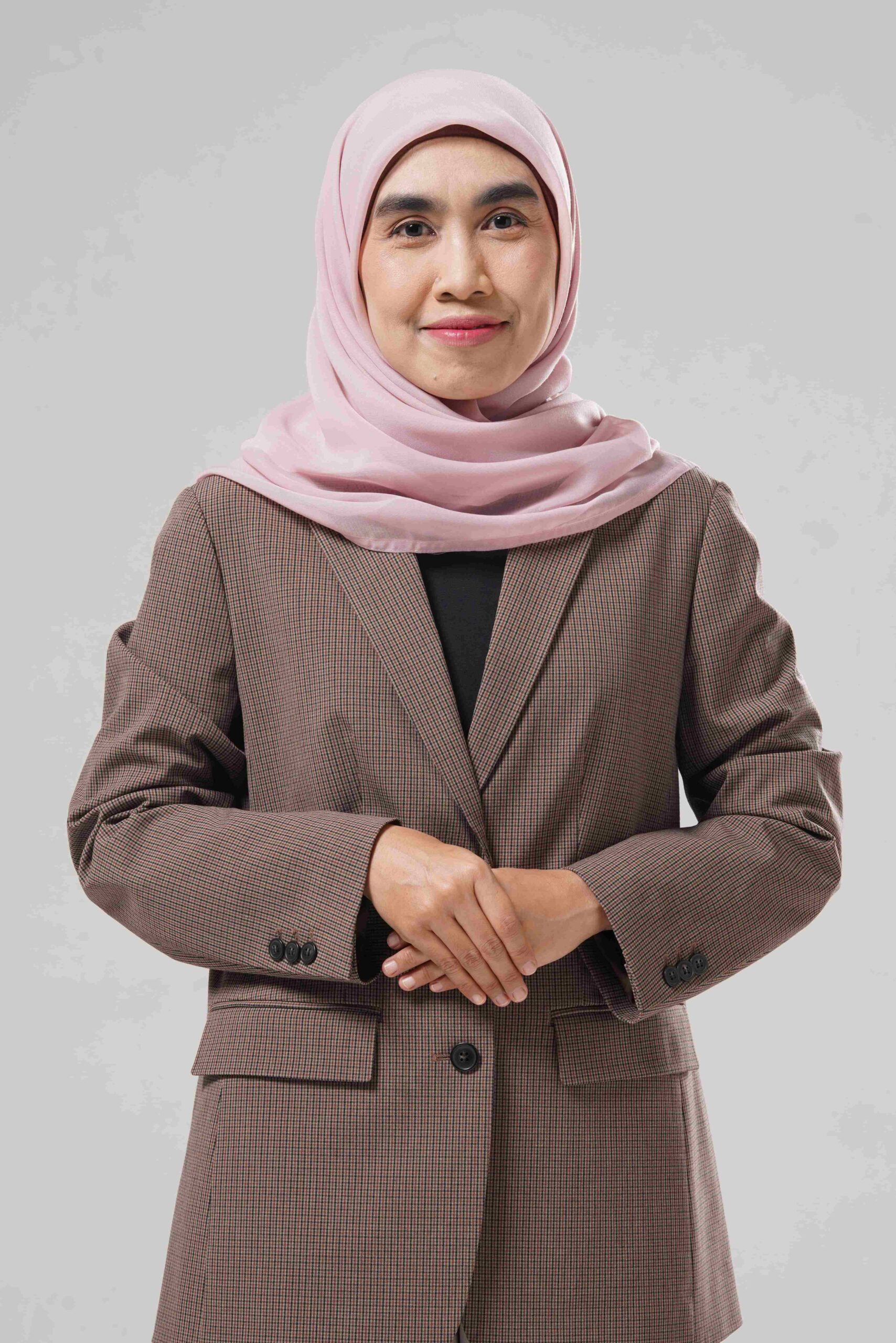 dr indah piliyanti (1)