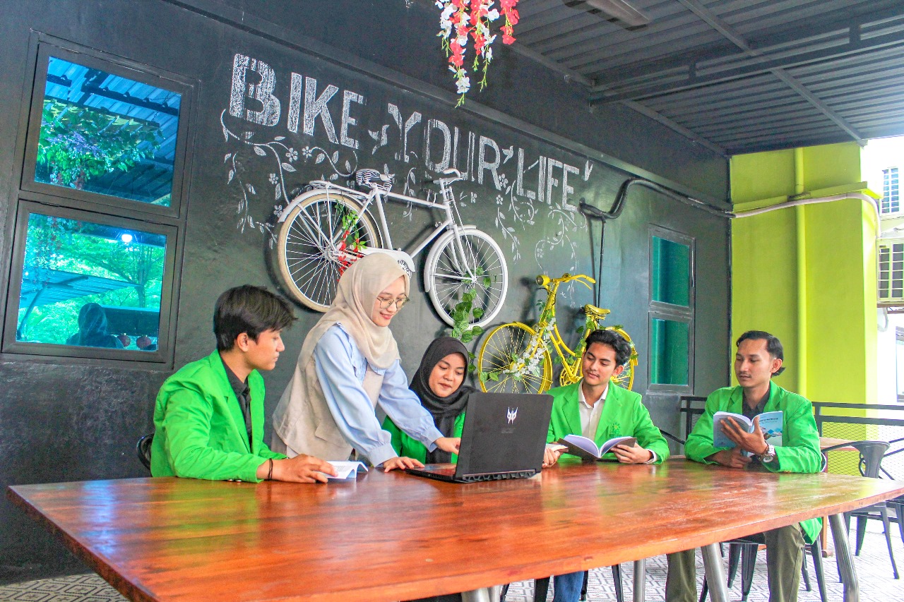 febi uin surakarta