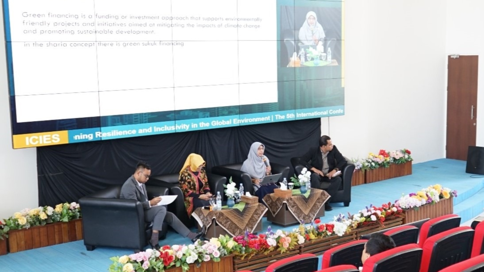 icies-febi-uin-surakarta-prof-datien-eriska