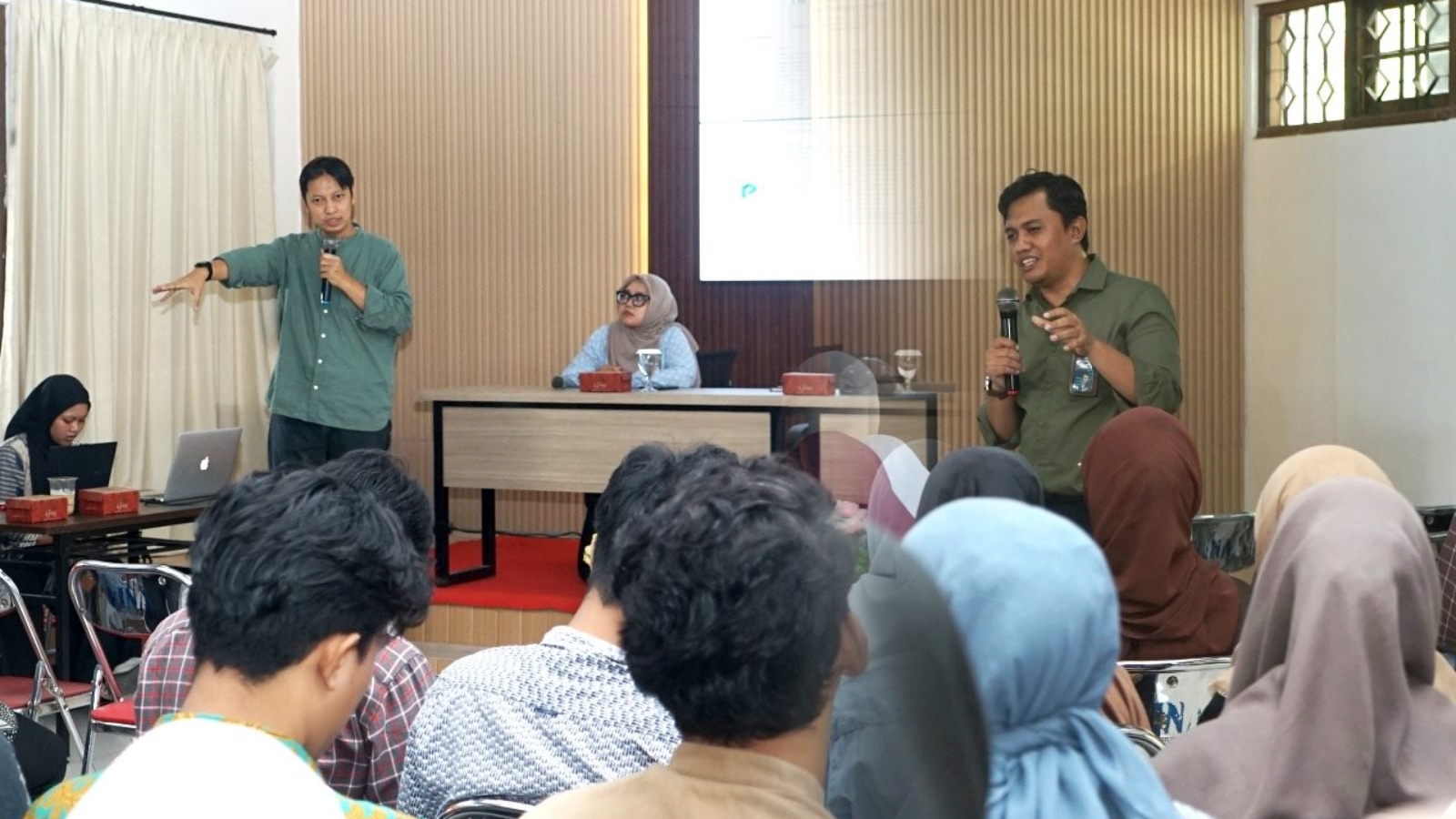 praktisi-goes-to-campus-febi-uin-surakarta
