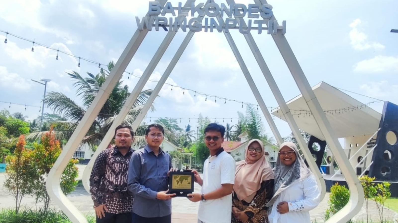 kunjungan-bumdes-febi-uin-surakarta-di-waringinputih