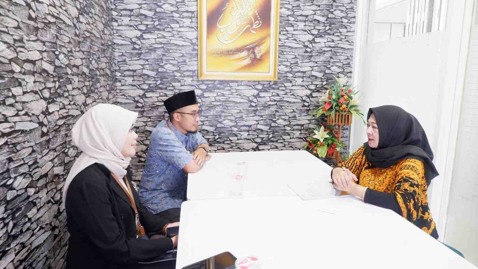 Cetak Ahli Penjajakan Kerja Sama Prodi Ekonomi Syariah & BPRS Dana Mulia Surakarta