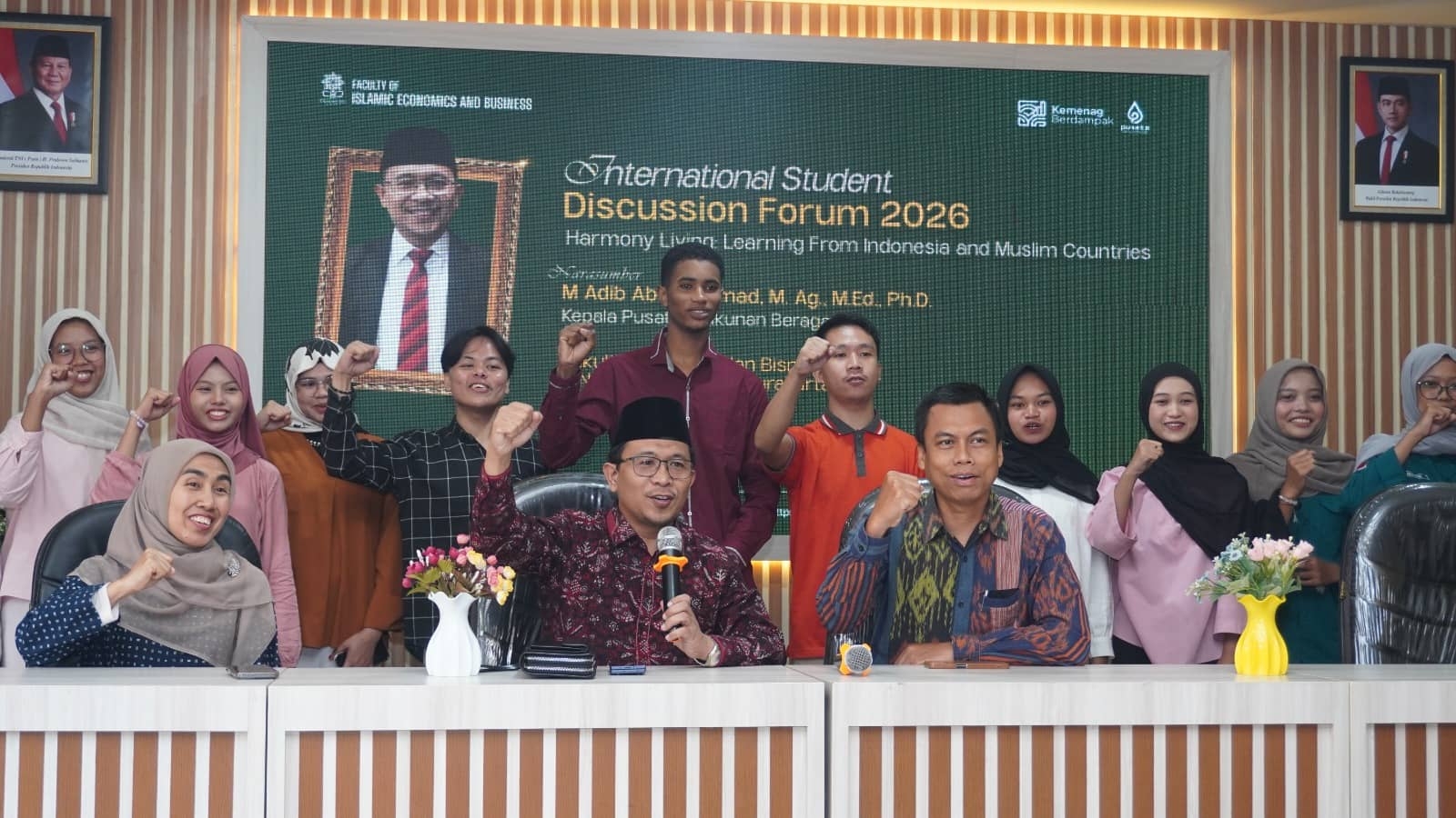 misi-harmoni-dunia-kepala-pkub-adib-abdushomad-pimpin-forum-international-di-febi-uin-surakarta