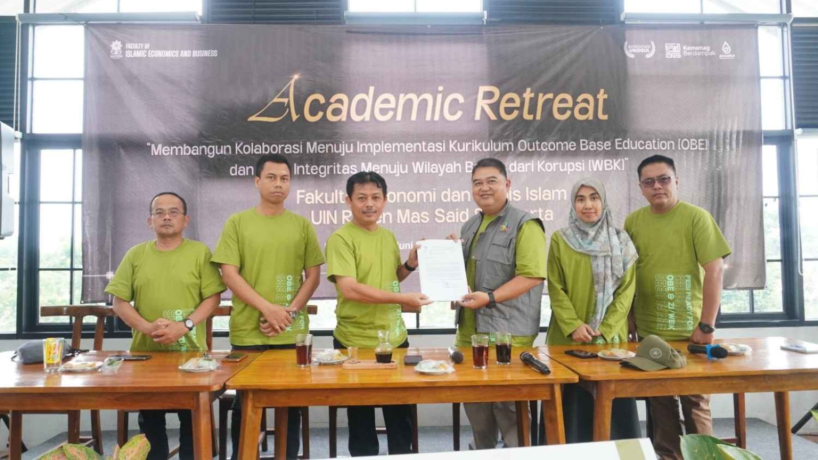 FEBI Resmi Terima Surat Penunjukan Rektor Jadi Pilot Project ZI WBK