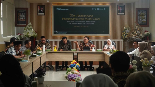 FEBI UIN Surakarta Gelar Kegiatan Pra Kurasi Pusat Studi Demi Transformasi Sosial