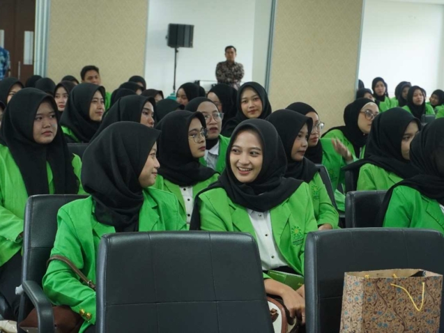 FEBI Catatkan Lulusan Terbanyak pada Wisuda 62 UIN Surakarta
