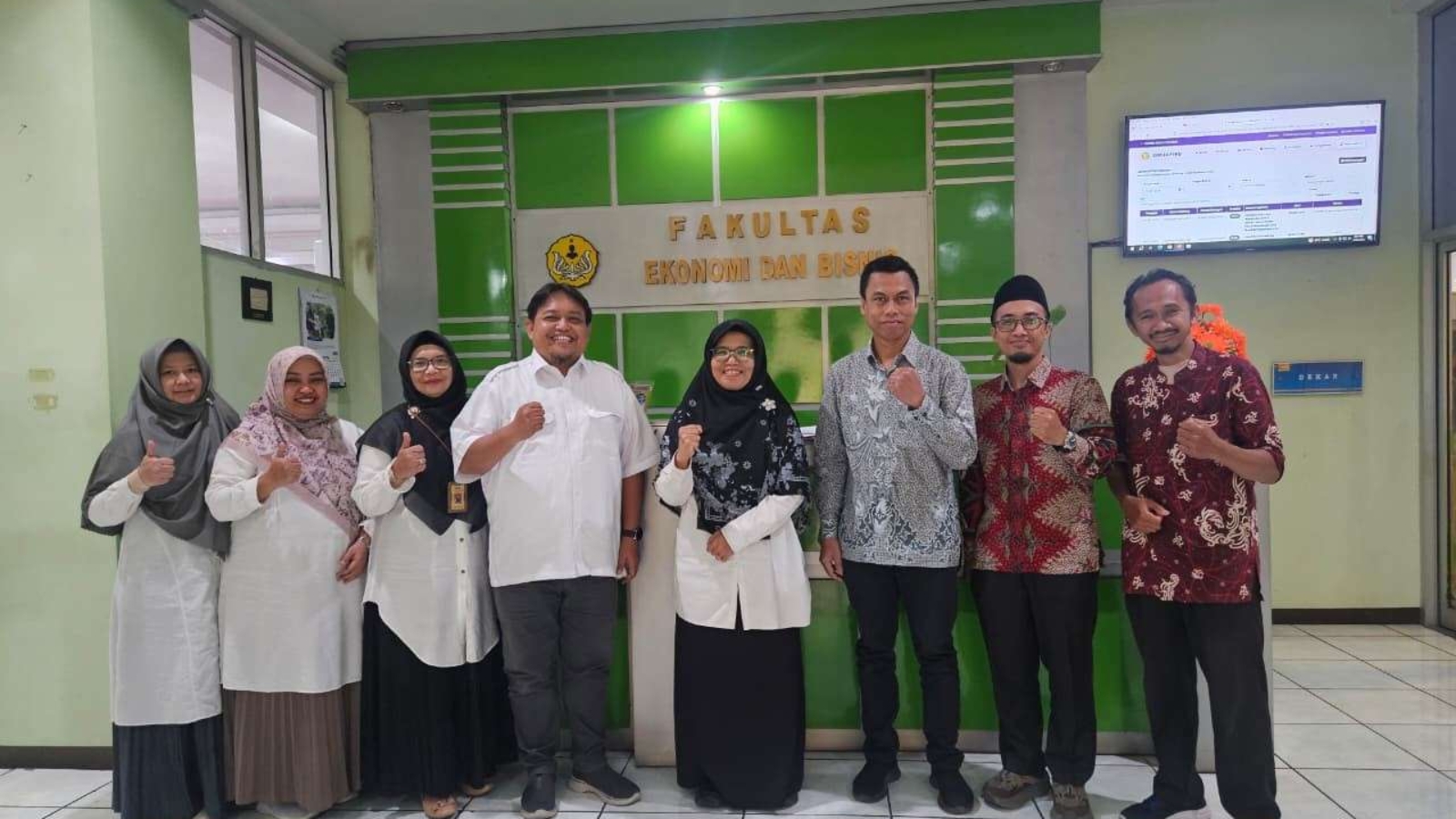 FEBI UIN Surakarta Benchmarking ke UNSOED Purwokerto