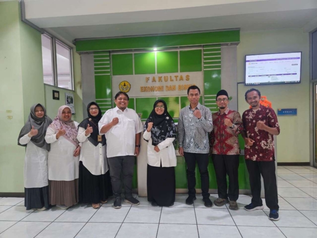 FEBI UIN Surakarta Benchmarking ke UNSOED Purwokerto